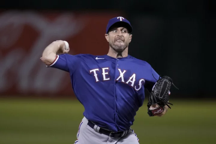 Scherzer sharp as Rangers beat A's for ninth straight win