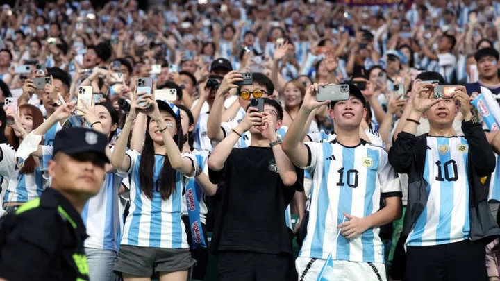Messi mania grips crowd at China’s Workers’ Stadium
