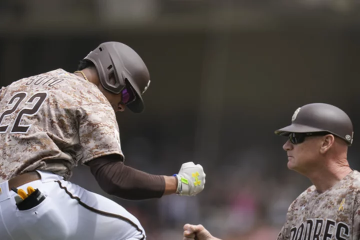 Juan Soto homers in 3rd straight game and the Padres beat the Giants a 3rd straight time, 4-0