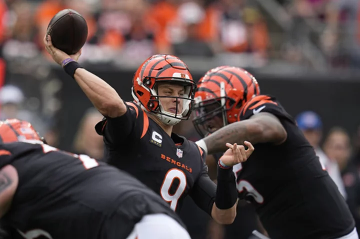 Joe Burrow isn't sure if he'll play as Bengals host Rams Monday night, hoping to avoid 0-3 hole