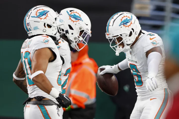 Dolphins aim to avoid a tumble from 8-3 like last season when they open December at Washington