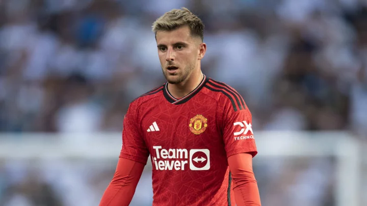 Mason Mount injury problems already here for Manchester United
