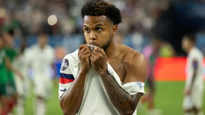 Weston McKennie apologizes to USMNT fans after red card against Mexico