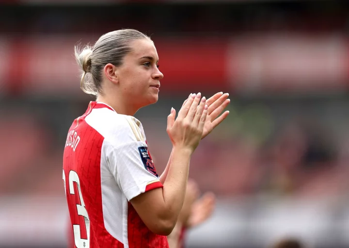 Manchester United vs Arsenal LIVE: Women’s Super League team news, line-ups and more as Alessia Russo starts