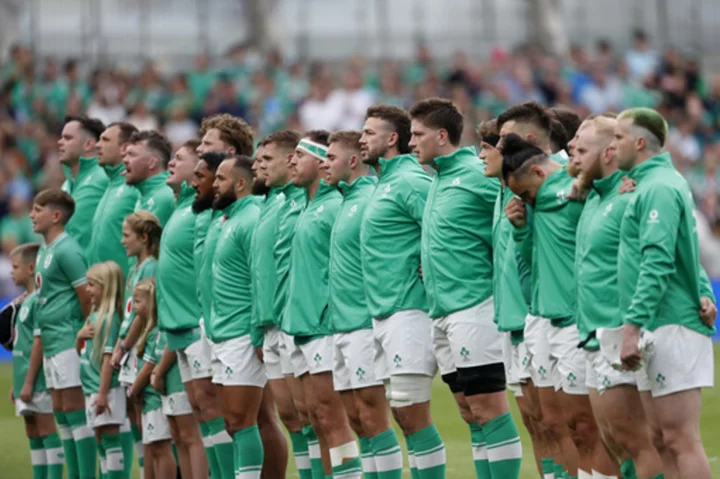 The heat's on Ireland at the Rugby World Cup. Time to get used to being a title favorite