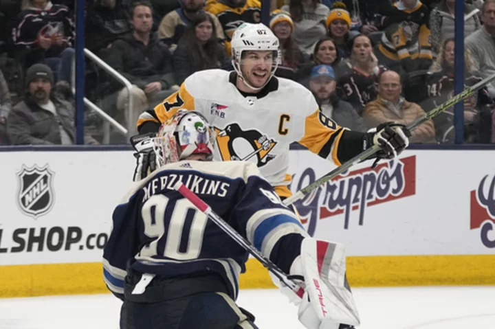 Crosby nets 16th career hat trick to lift Penguins to 5-3 win over Blue Jackets