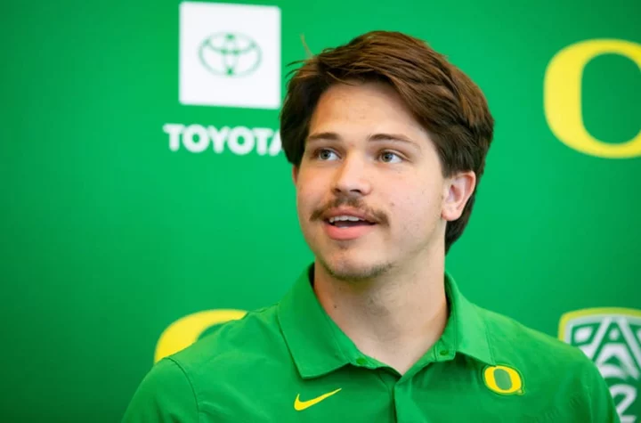 Who is Justin Herbert’s brother on the Oregon Ducks?