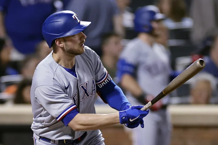 Garver homers, Heaney throws shutout ball in the Rangers' 2-1 win over the Mets