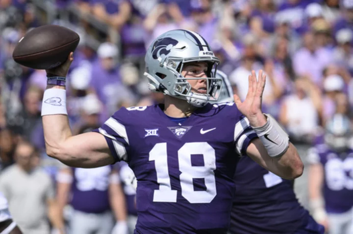 Will Howard passes for 3 TDs and runs for 2 others to lead No. 15 K-State past Troy 42-13